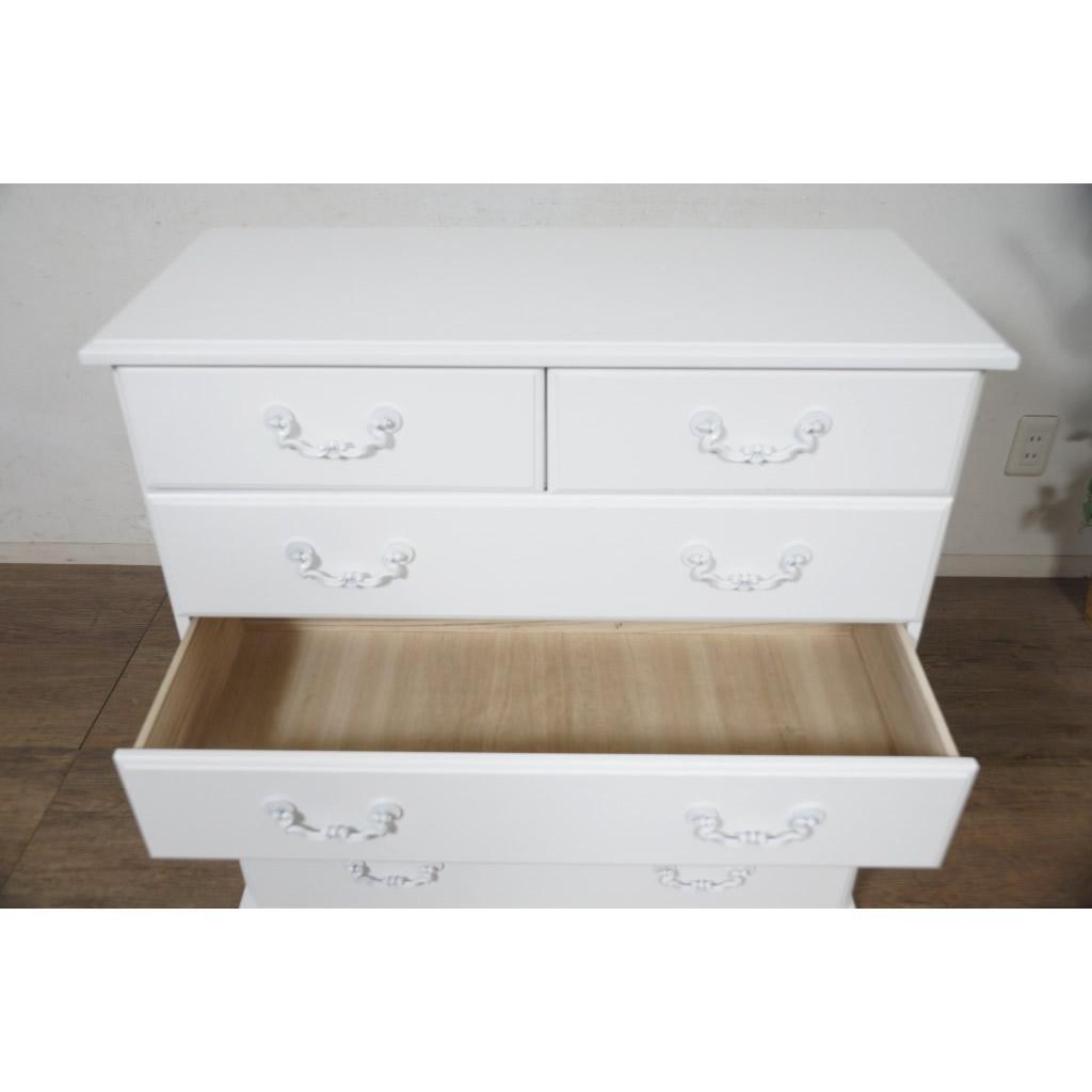 【新品・未使用】　白家具　ヨーロピアン調　チェスト　5段7杯　幅80ｃｍ
