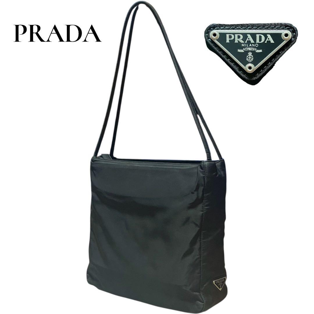 PRADA 三角ロゴ　ワンショルダーバッグ　肩掛け　ナイロン　ブラック　三層