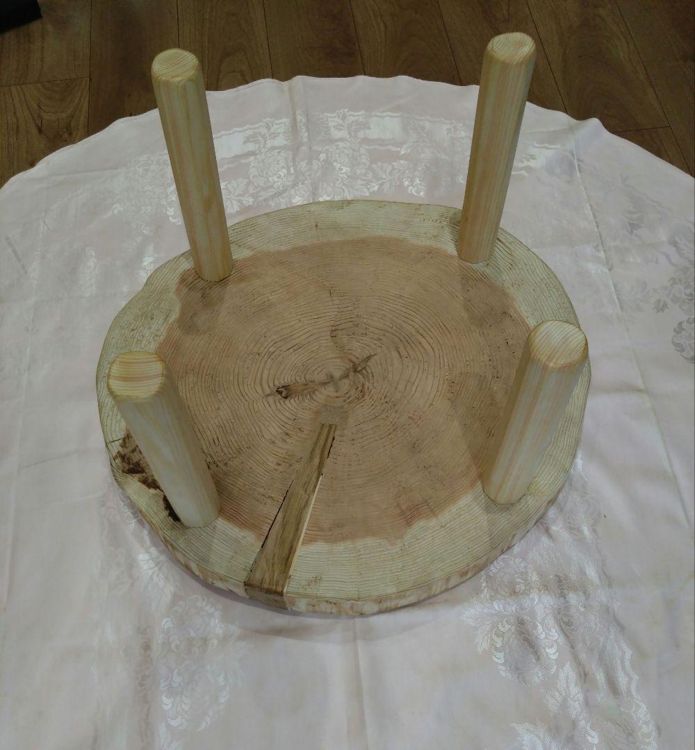 杉の輪切り円形ローテーブル⑰　モネエド❕樹齢約75年杉の模様が綺麗❕