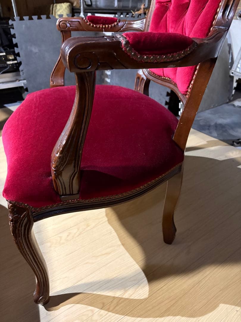 イタリア製　ヴェローナクラシック　アームチェア　モケット　猫足