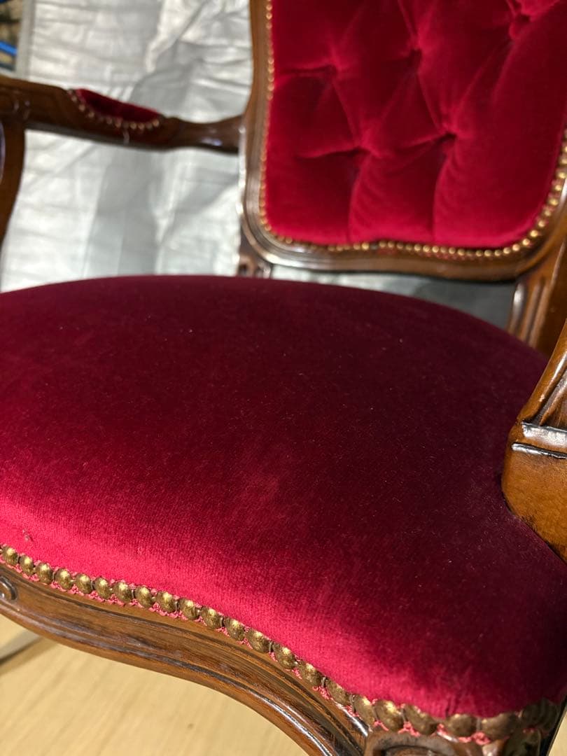 イタリア製　ヴェローナクラシック　アームチェア　モケット　猫足