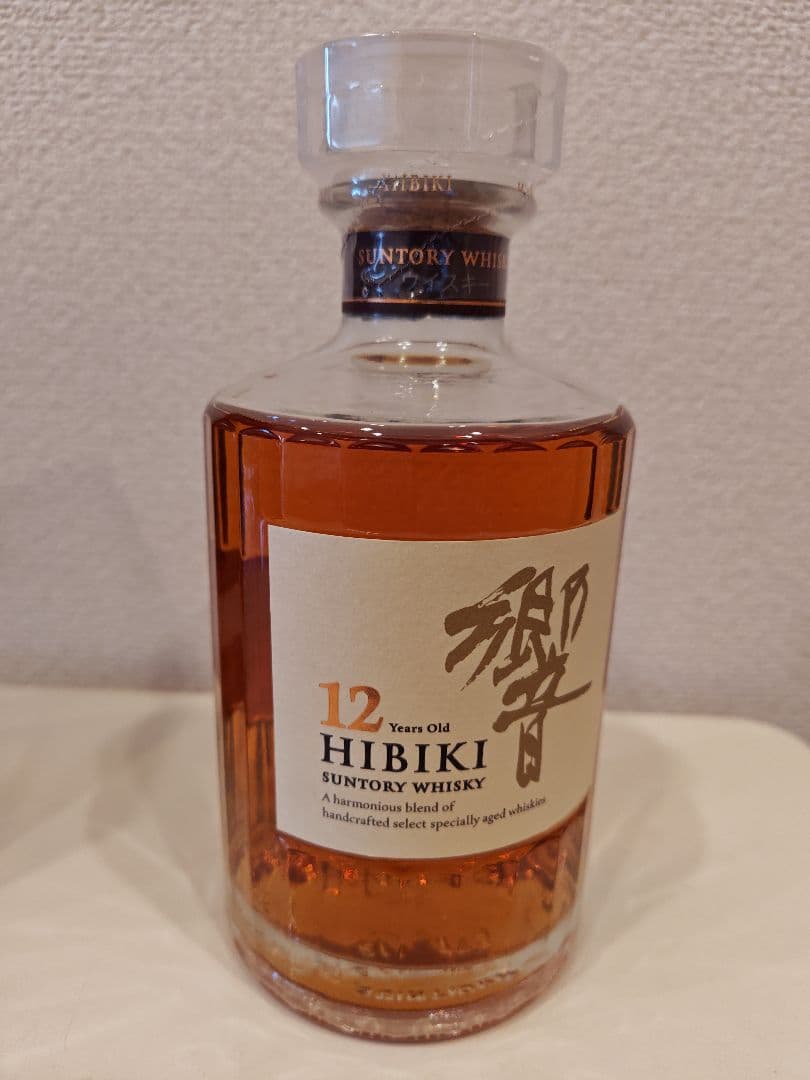 サントリー　響 12年 　500ml