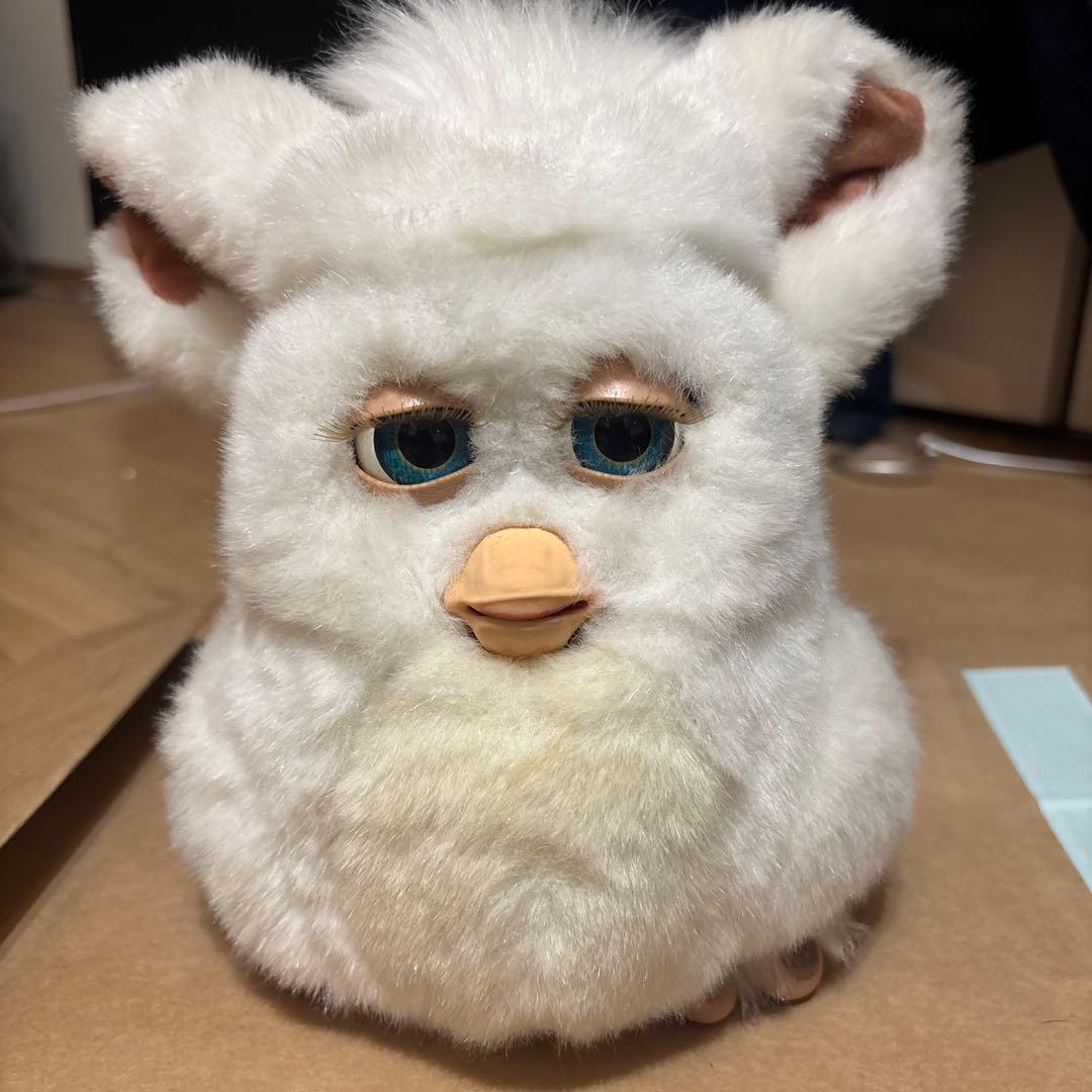 ニ*ン様 ファービー2 スノーボール 青目　英語　動作未確認　ホワイト×ブルー