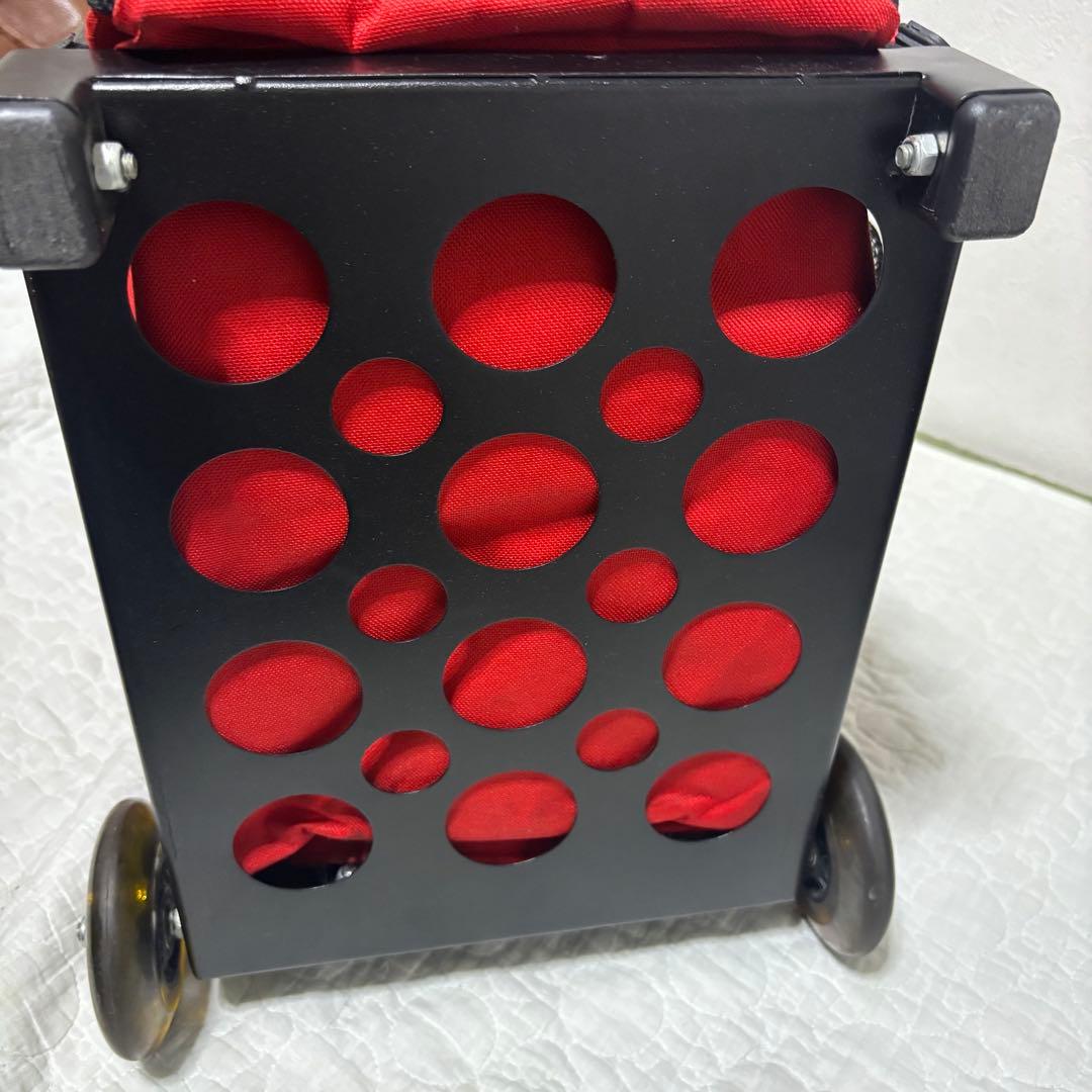 【希少色】zuca ズーカ キャリー 座れるキャリーケース 2輪 光るタイヤ