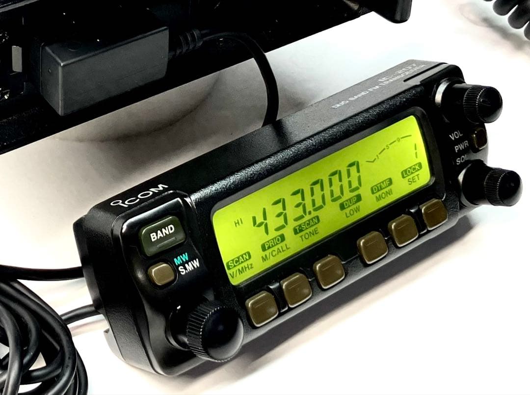 アイコム IC-207D 50wアマチュア無線機