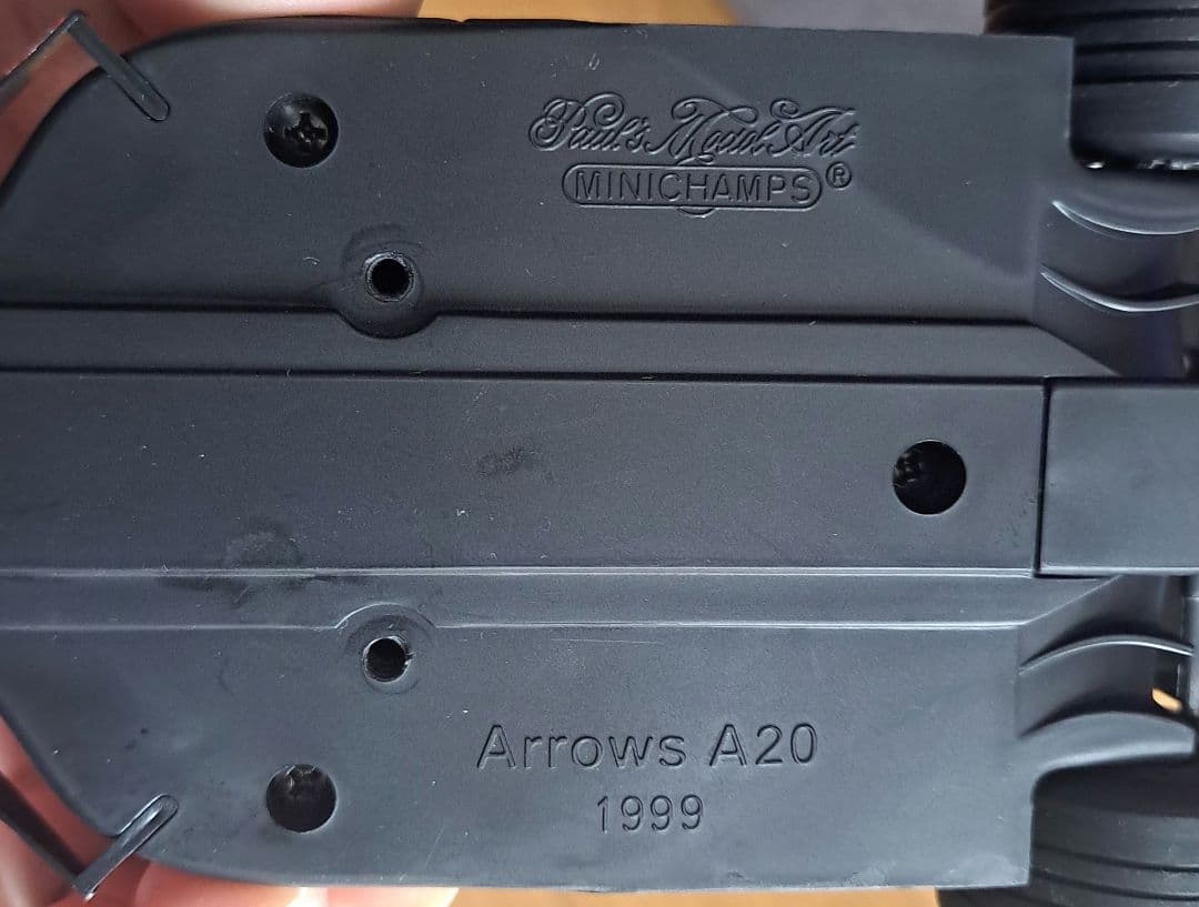 Arrows A23 1999 ミニカー 1/18