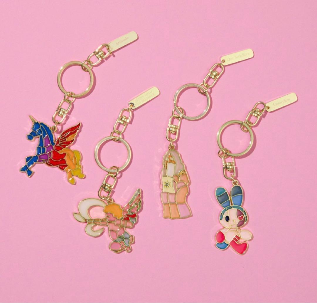 ミセスWonder Museumステンドグラスキーホルダー全4種セット　おまけ付