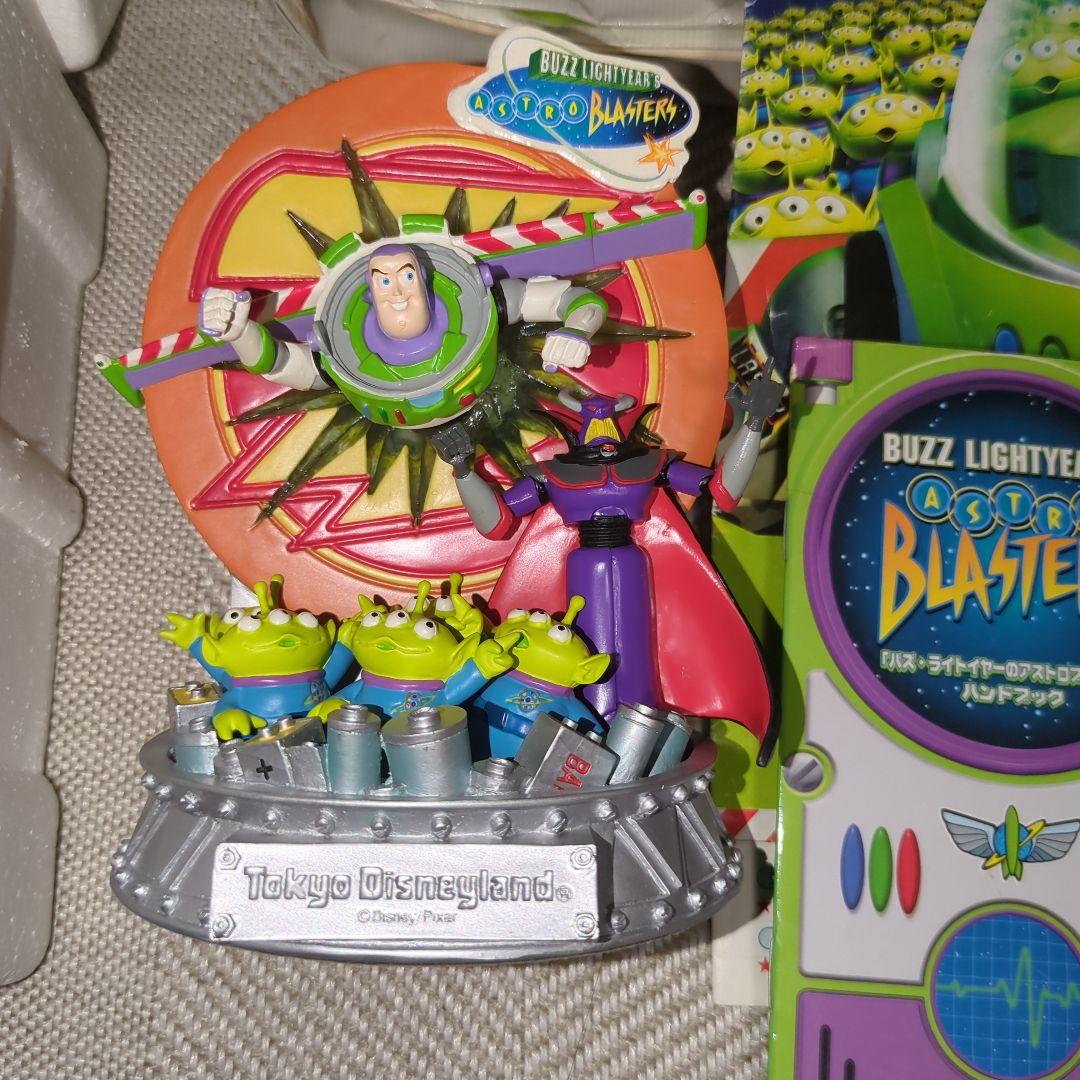 非売品バズ・ライトイヤー フィギュア 東京DL