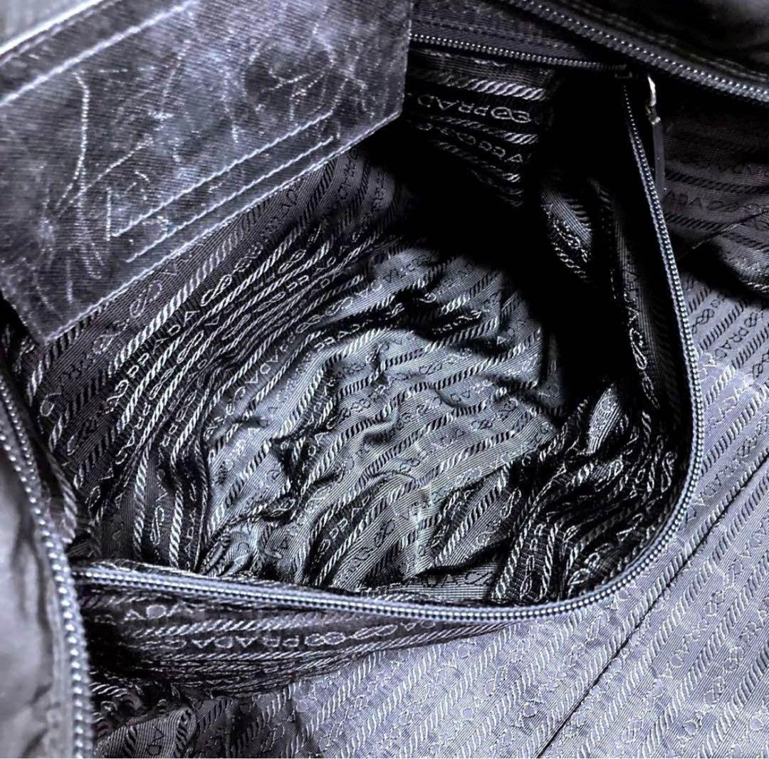 プラダ ボストンバッグ 2WAY ショルダー 南京錠 ネームプレート ブラック