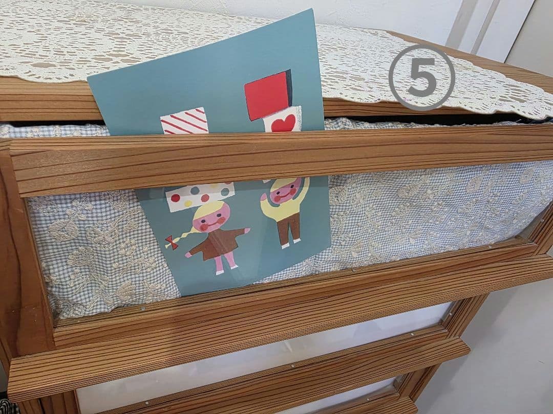 脚付ガラス 引出しのチェスト 国産天然木無垢材