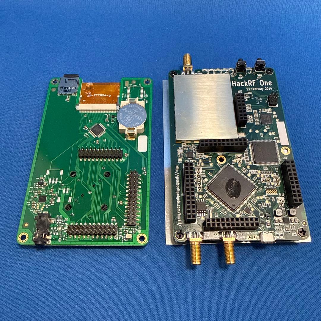 受信機 HackRF One & PotaPack