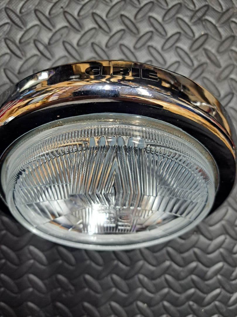 CIBIE H4 ヘッドライト凹み 旧車 シビエ ヨンフォア ホークなどに