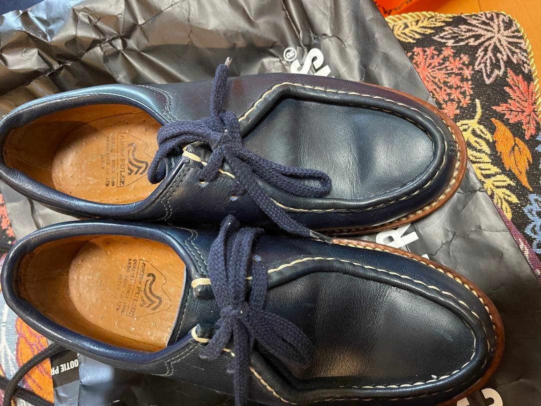 安藤製靴　チロリアンシューズ　ラッセル　レッドウイング　ウエスコ モカシン