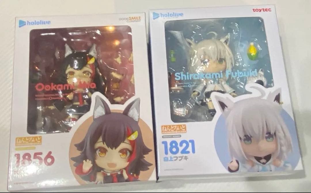 ねんどろいど 白上フブキ 大神ミオ　開封済み