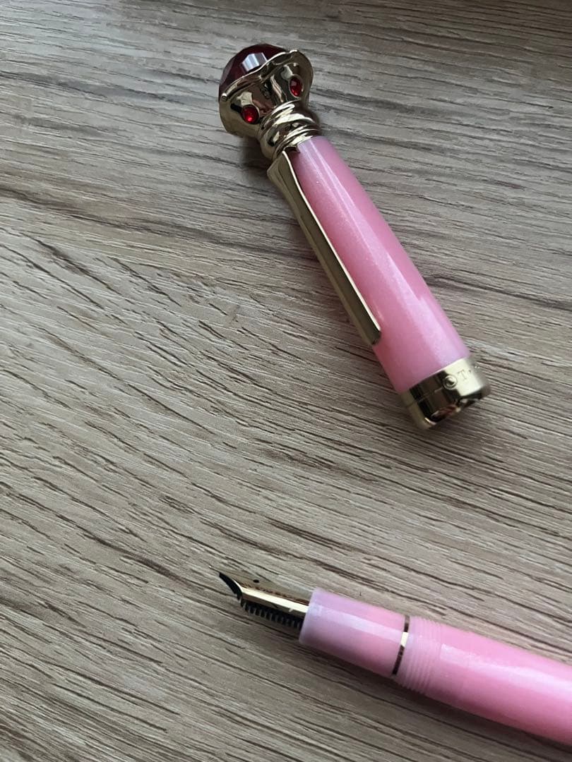 セーラームーン　変装ペン万年筆 中古品