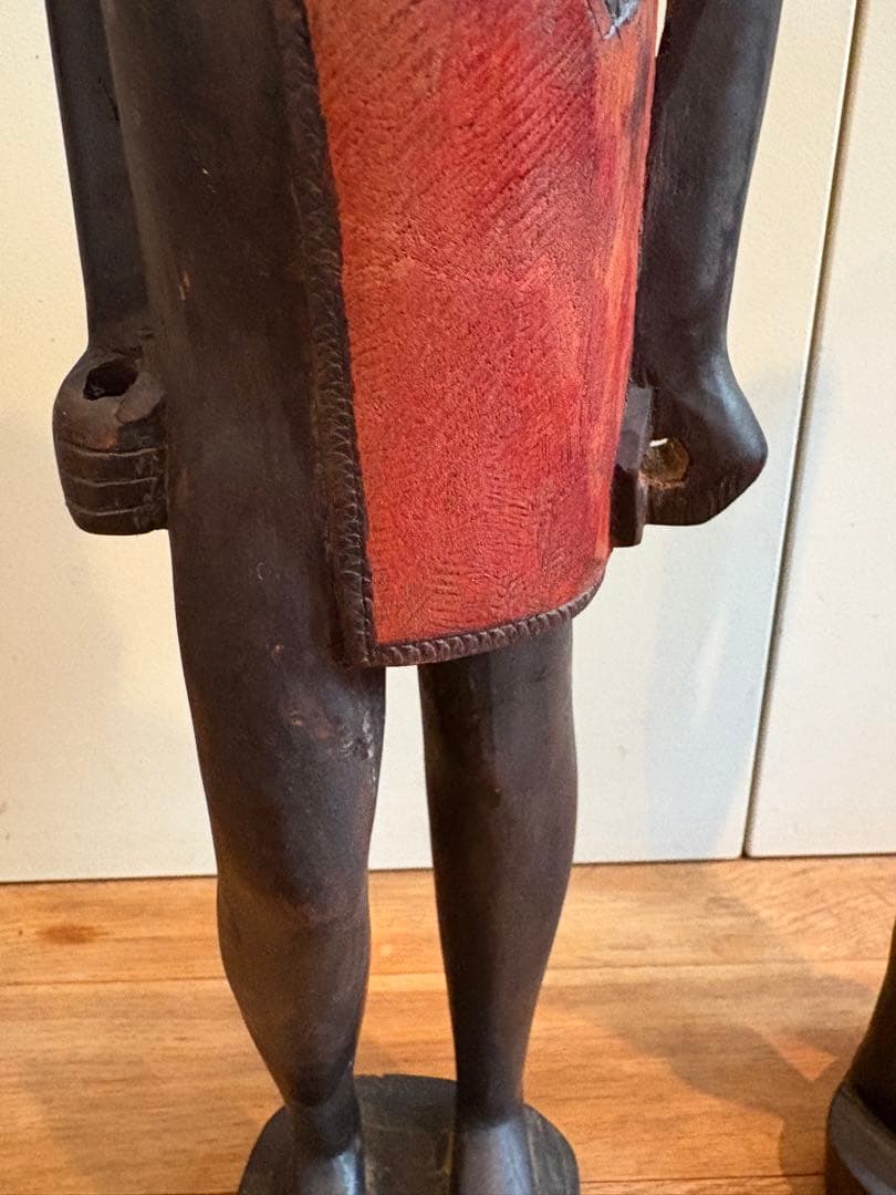 アフリカ民芸品　アンティーク60㎝サイズ　タンザニアマサイ族　木彫りペア人形