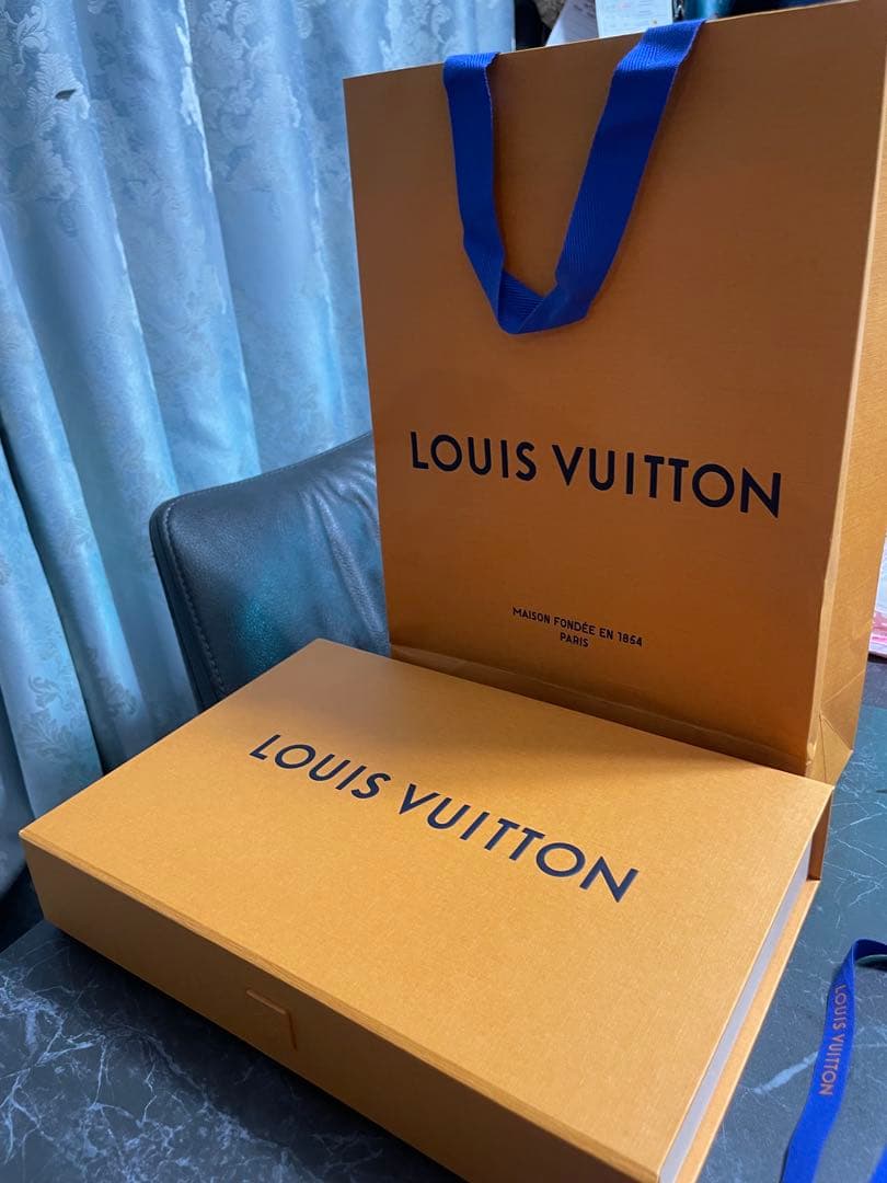 LOUIS VUITTON ダミエ柄Tシャツ
