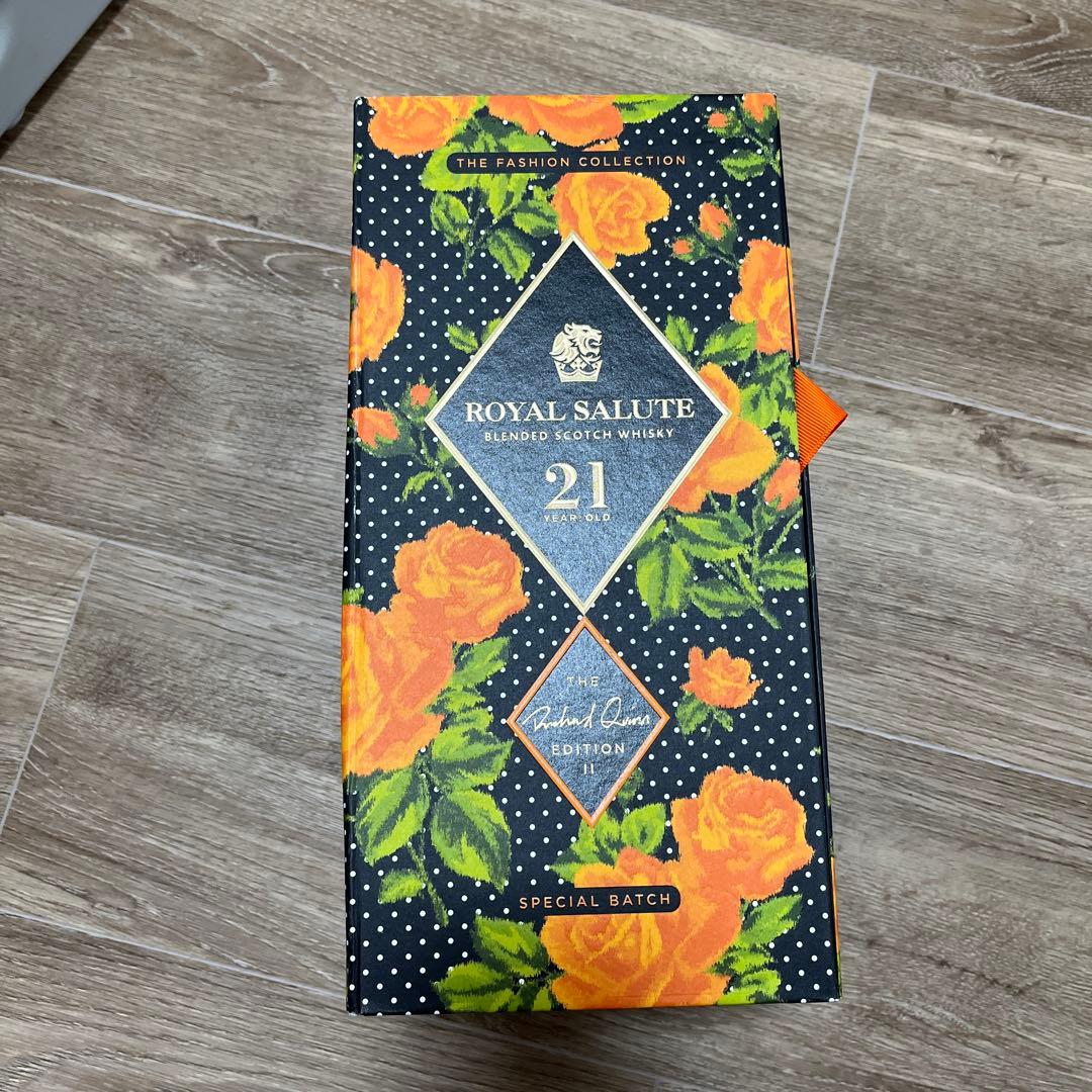  Salute 21年 Fashion Collection