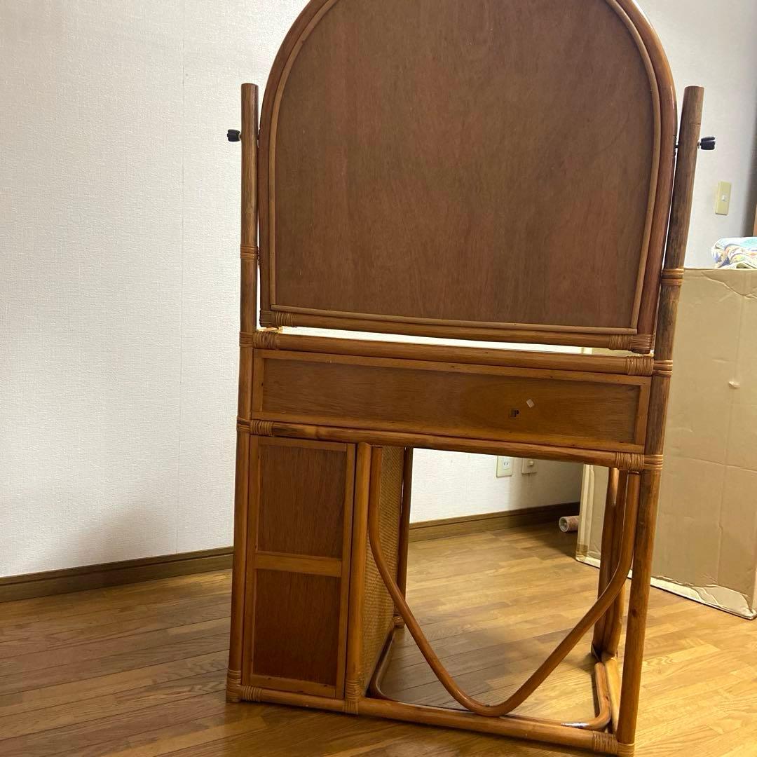 ラタン／籐／ドレッサー／鏡台／ビンテージ 椅子はつきません