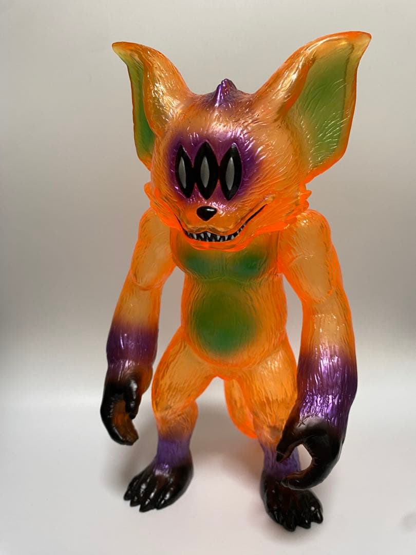 アートジャンキー　バイオレントキャット　ハロウィン限定　ソフビ