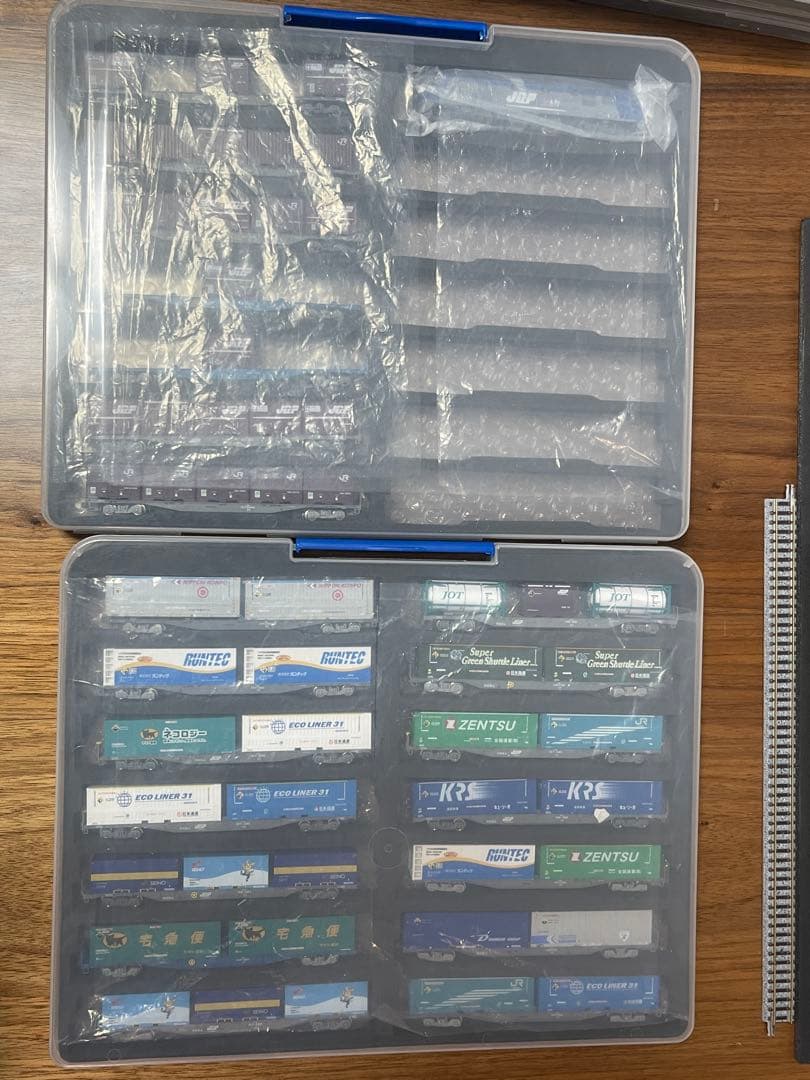 貨物列車　62レ　EF210型機関車とコンテナ車両セット