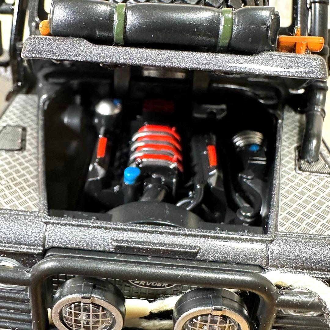 ランドローバー ディフェンダー ムービーエディション 「トゥームレイダー」