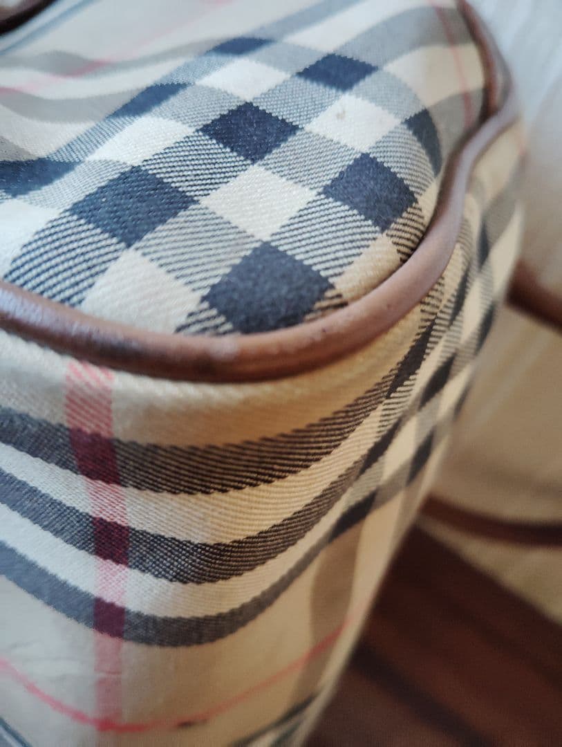 qhmirai　バーバリーズミニボストンバッグノバチェックシャードホース