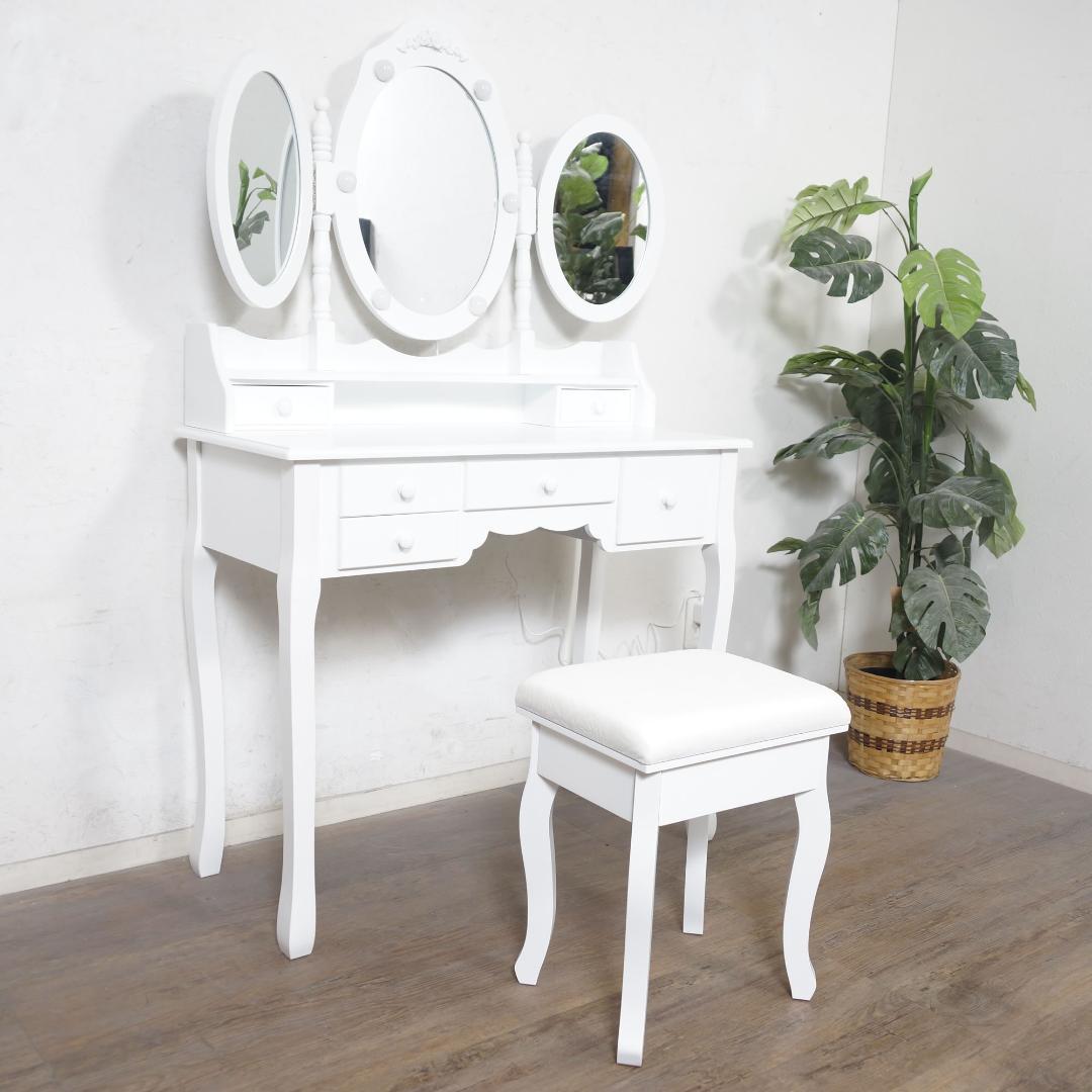【新品・未使用】　女優ライト付き　　猫脚　ドレッサー＆チェアー　セット