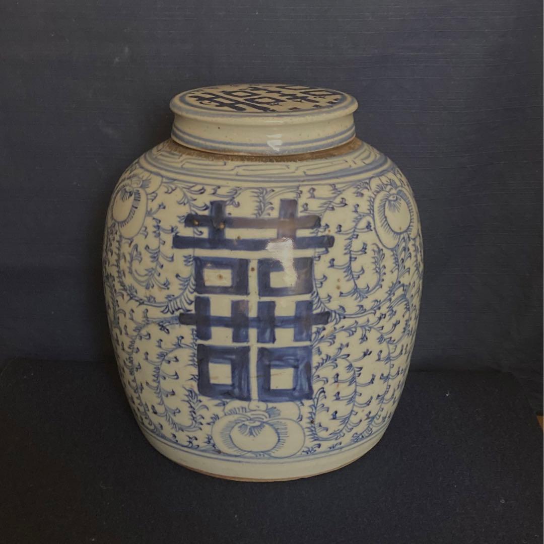 清代　青花漢詩唐草文茶壷