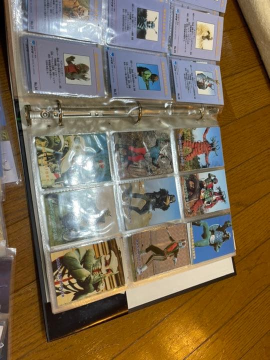 仮面ライダー　ウルトラマン　カード　いろいろ　せどり