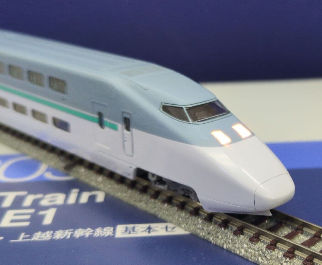 鉄道模型 JR E1系(Max)基本4両　　　　 メタルプレート付き！