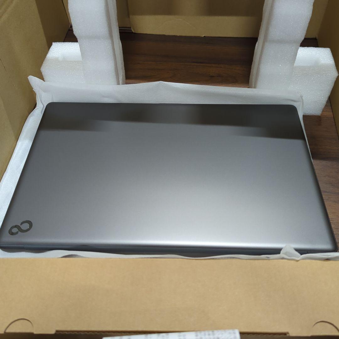 富士通ノートパソコンFMV LIFEBOOK WAA/J2　FMVWJ2AA52