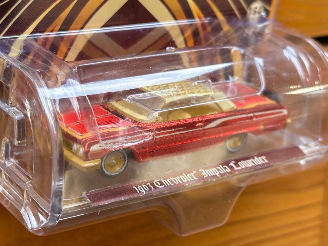 greenlight Impala LowRider チェイス