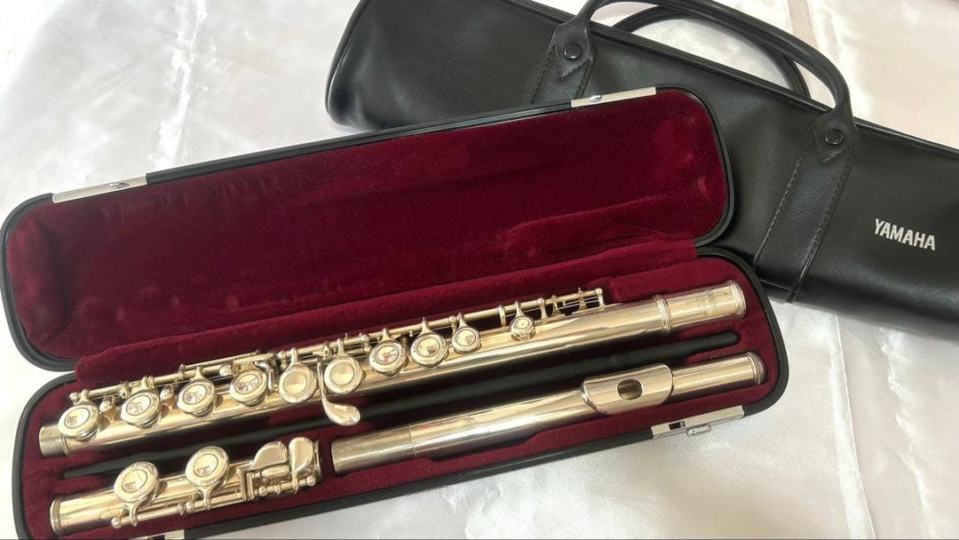 YAMAHA　ヤマハ　YFL-211SⅡ フルート　持ち運びケース付き