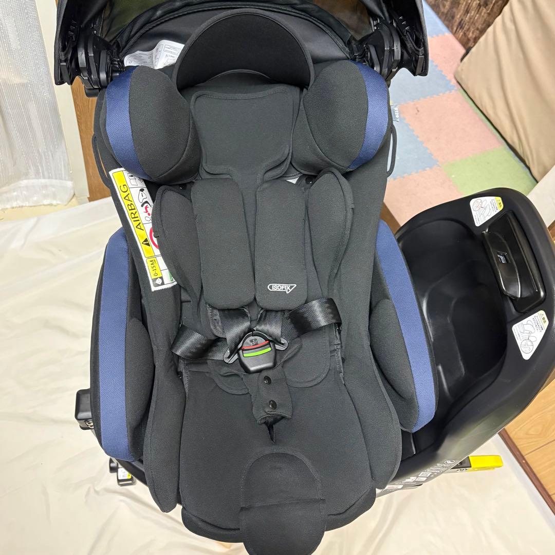 2023年モデル アップリカ フラディア プラス プレミアム チャイルドシート