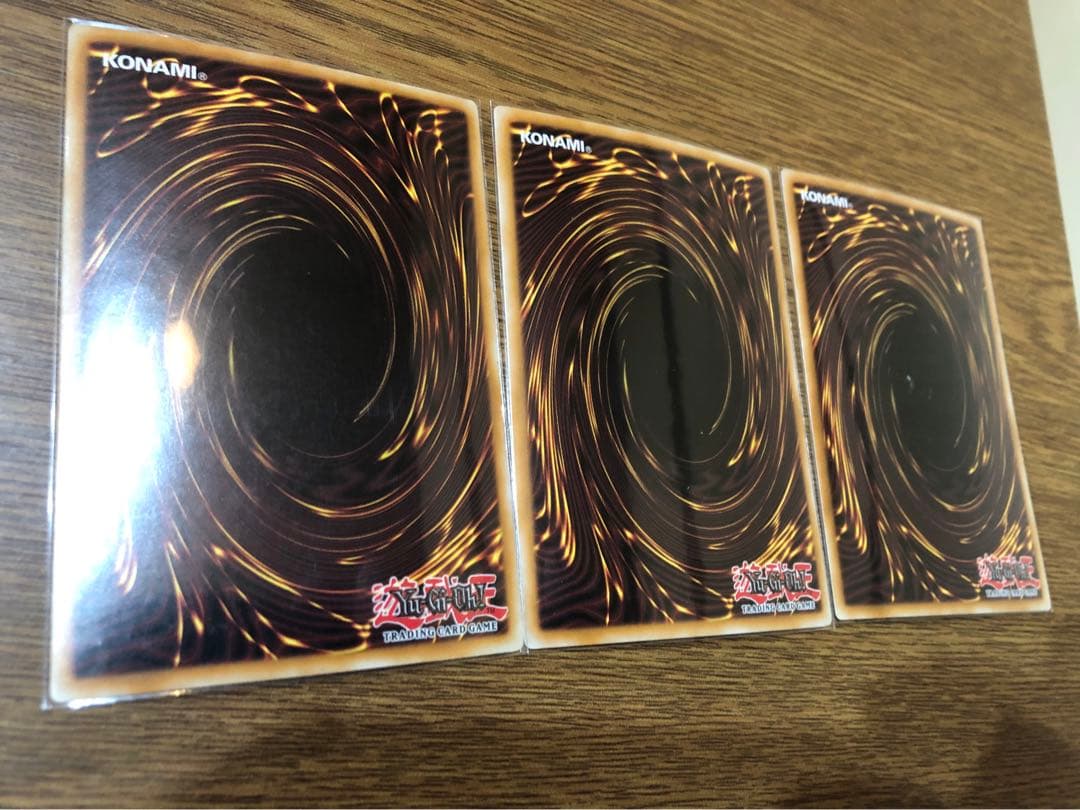 遊戯王 強欲で謙虚な壺 英語版 DREV 1st シークレット 3枚セット