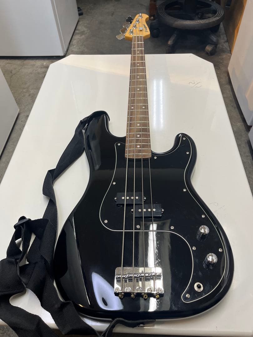 Westfield ウェストフィールド　エレキベース　ジャンク