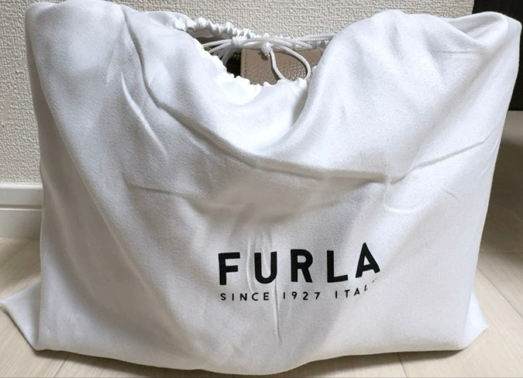 【値下げ】FURLAベージュ レザートートバッグ