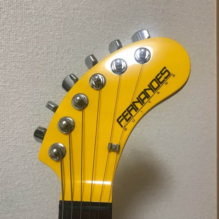 ギター アンプ内蔵ギター 【美品】
