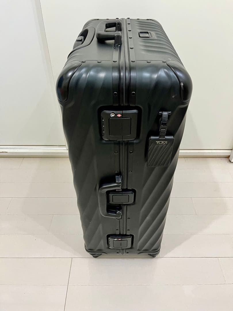 TUMI 19 DEGREE ALUMINUM キャリーケース 84L