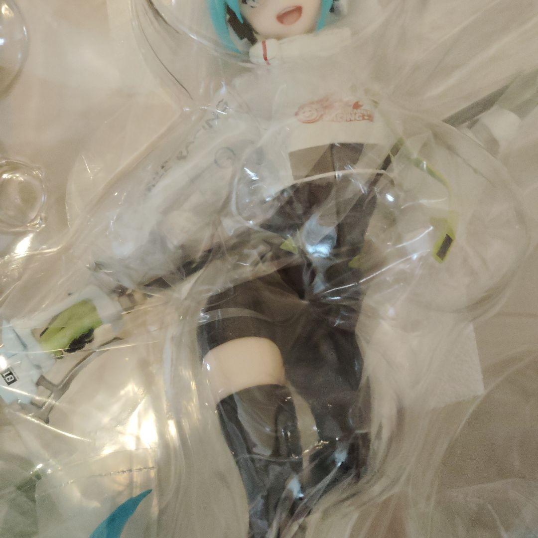 初音ミク レーシングミク 2022 1/7スケールフィギュア グッスマ