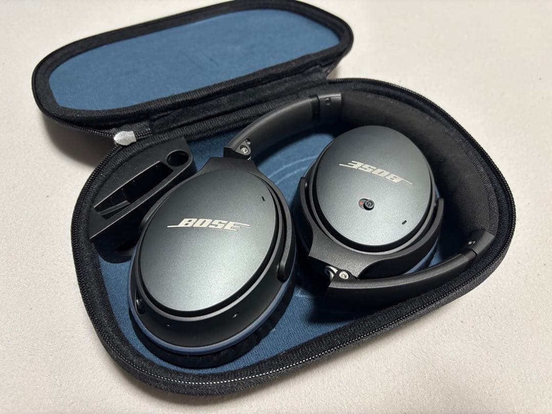 Bose QuietComfort 25ヘッドホン