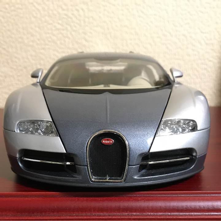 1/18 ブガティEBベイロン