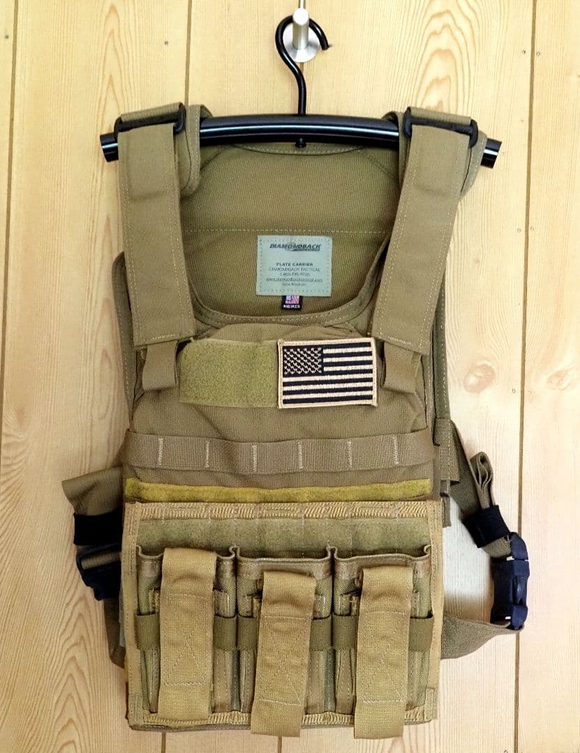 タクティカルベスト(ダイヤモンドバック実物)プレートキャリア(弾倉は含みません)