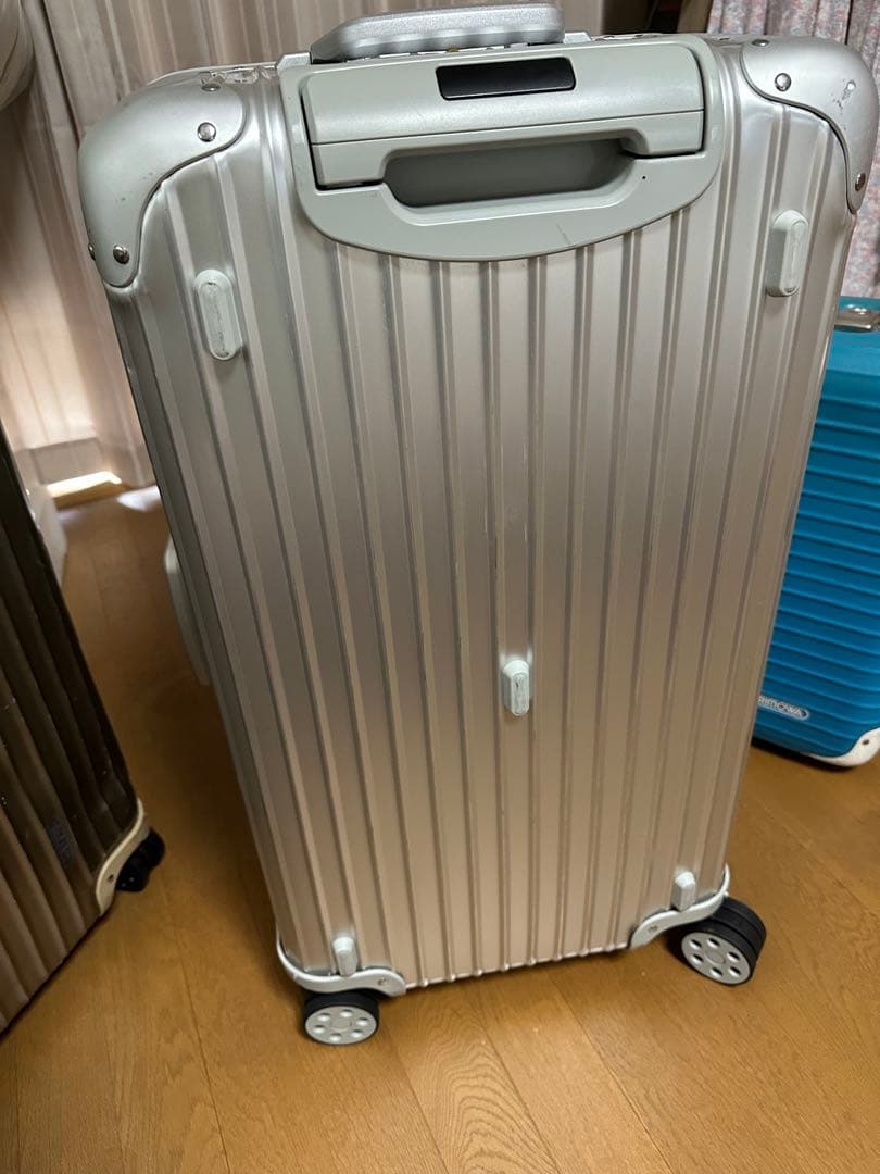 えんおむすび　リモワ アルミ　スポーツ　89L