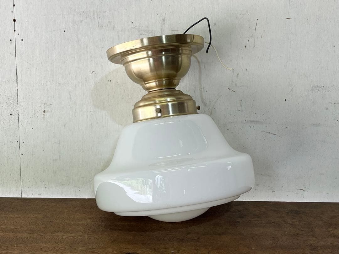 次*丸様 「デッドストック」ガラスシェードの照明器具 レトロ天井照明 ペンダント