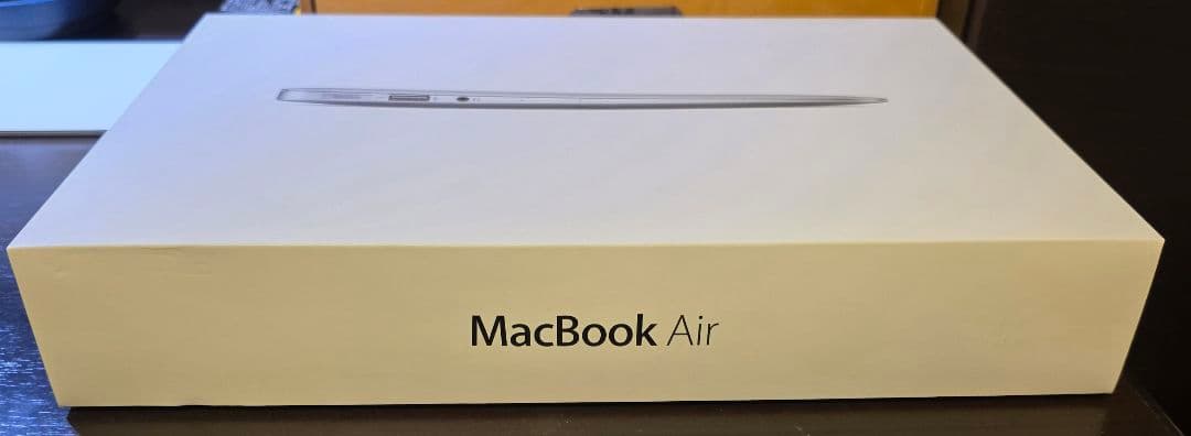 MacBook Air 11インチ　A1465 128GB