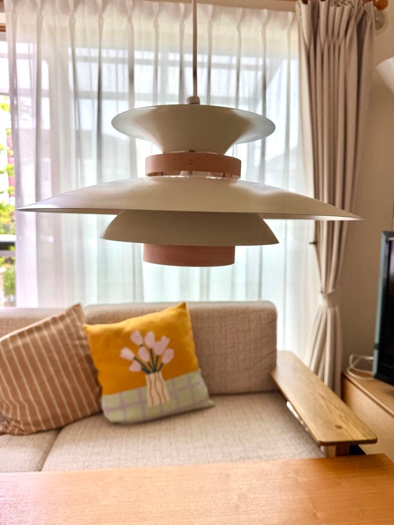 もちまる　美品！メルチェロ　ペンダントライト