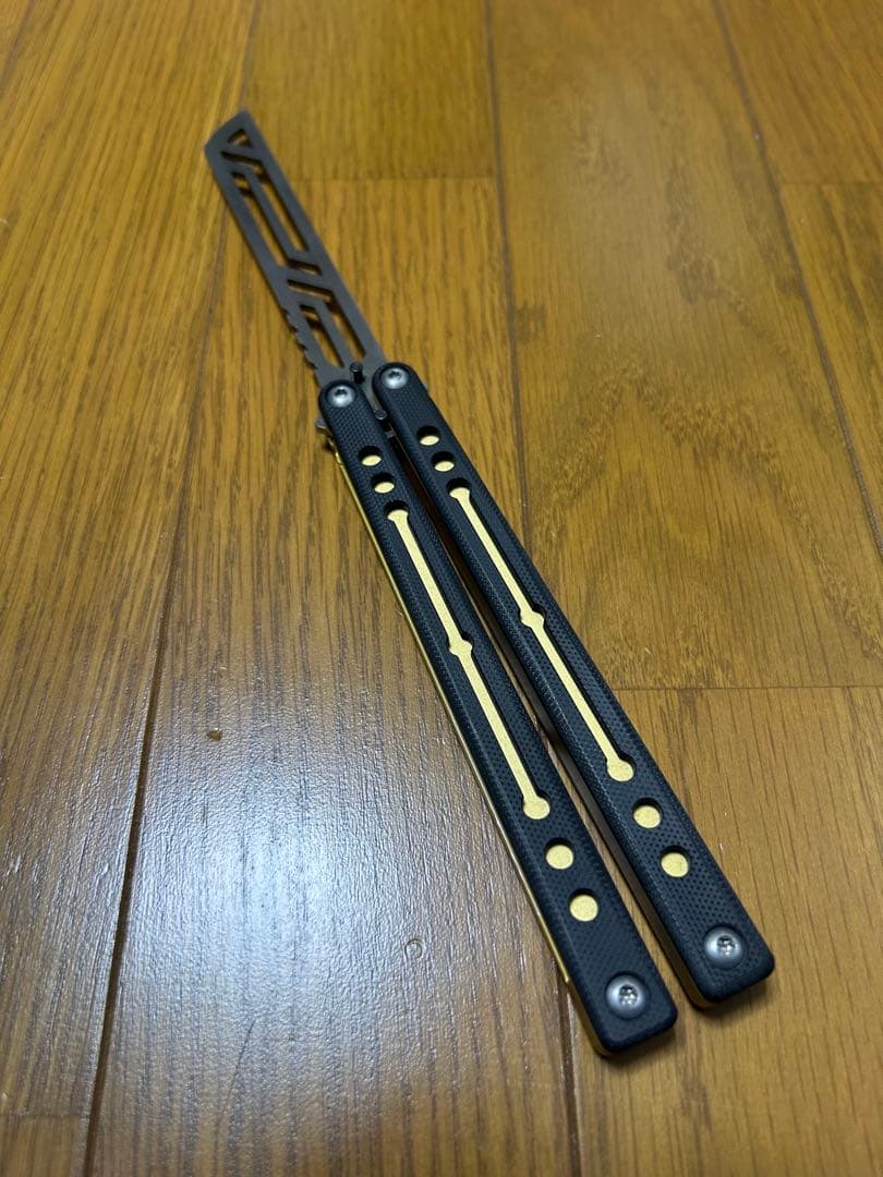 スポーツトイ・アクショントイ squid industries Nautilus V1