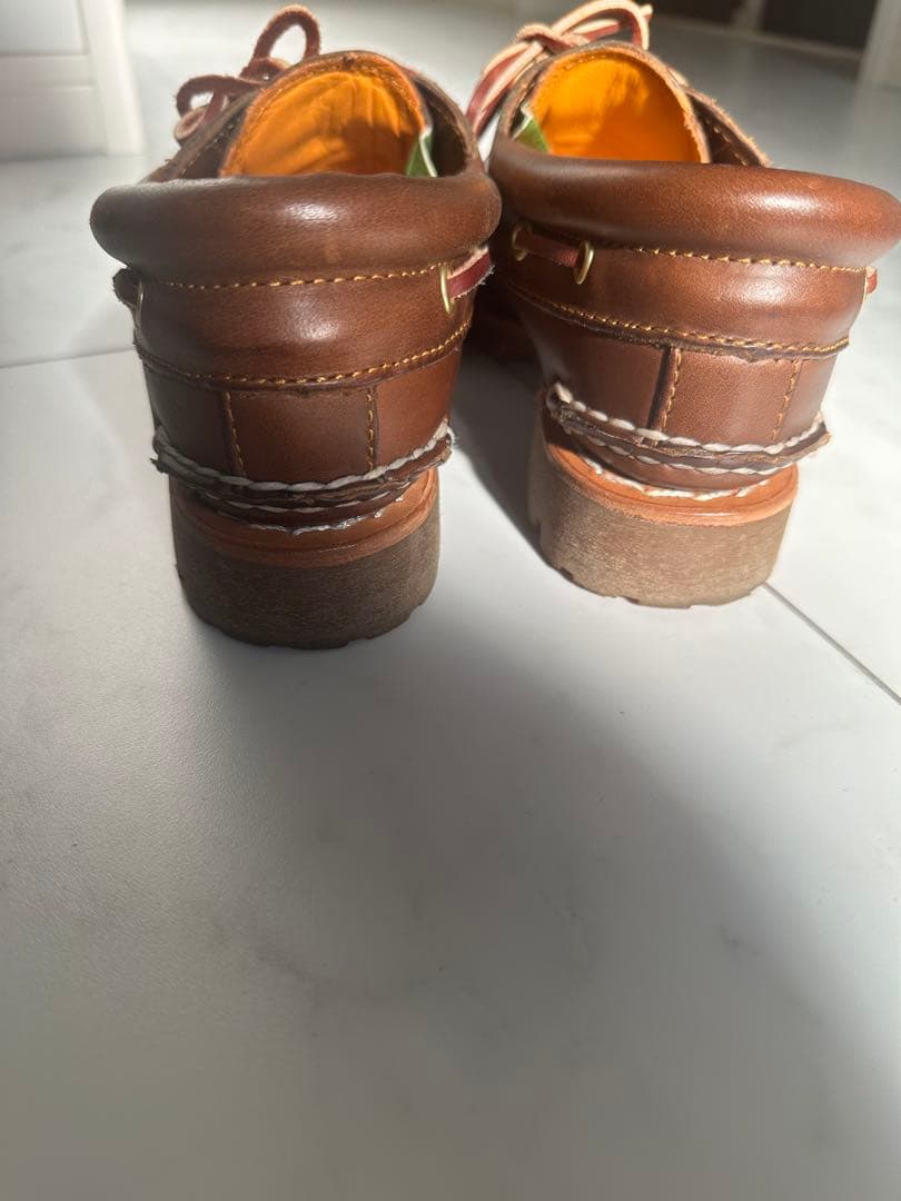 Timberland ブラウン レザーデッキシューズ